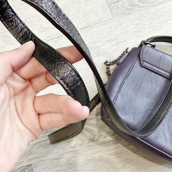 Disney Parks Haunted Mansion Bat Crossbody Purse - Picture 9 of 12